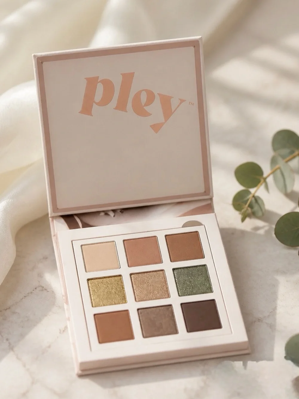 Pley Neutral & Green 9-Color Eyeshadow Palette - Pley